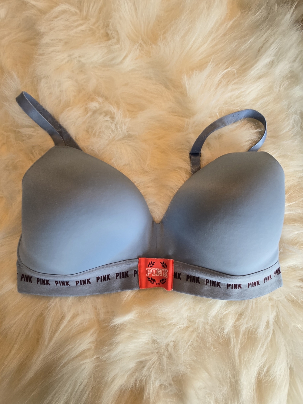 PINK Victoria's Secret Light Gray Molded T-Shirt Bra with Logo Band